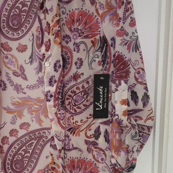 Milan New York Paris button down blouse - Picture 2 of 3